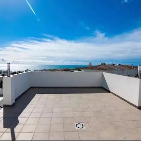 Torre Paraiso Villa *
