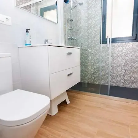 Increible Con Piscina Privada Villa